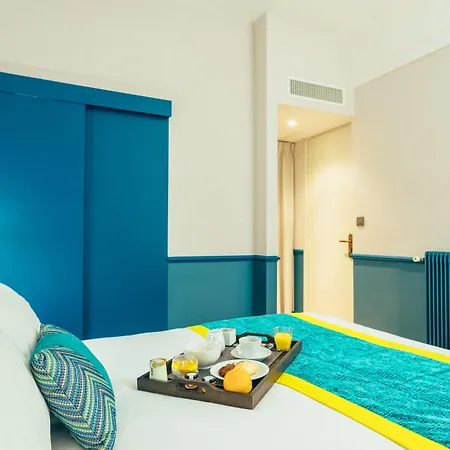 오테로 바이 해피컬처 4*